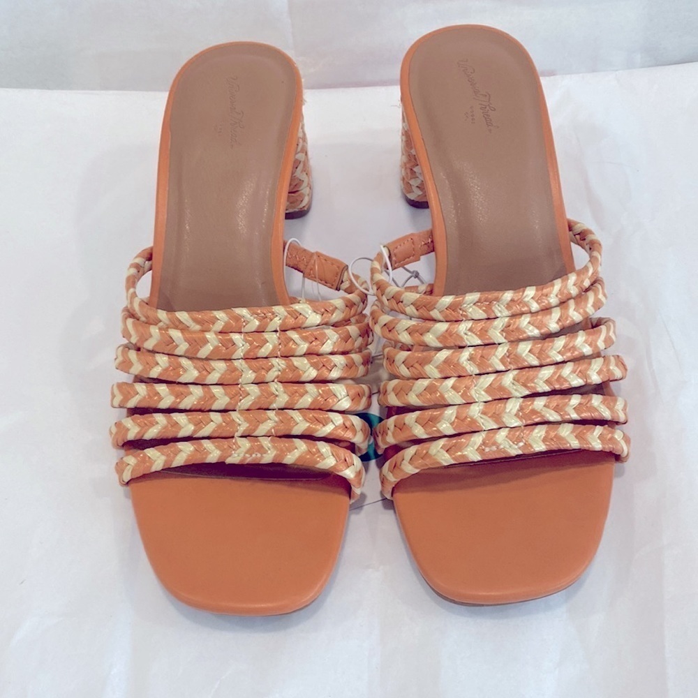 Women's Rachel Heel Mules - Universal Thread Tan Size 8 - Picture 4 of 8